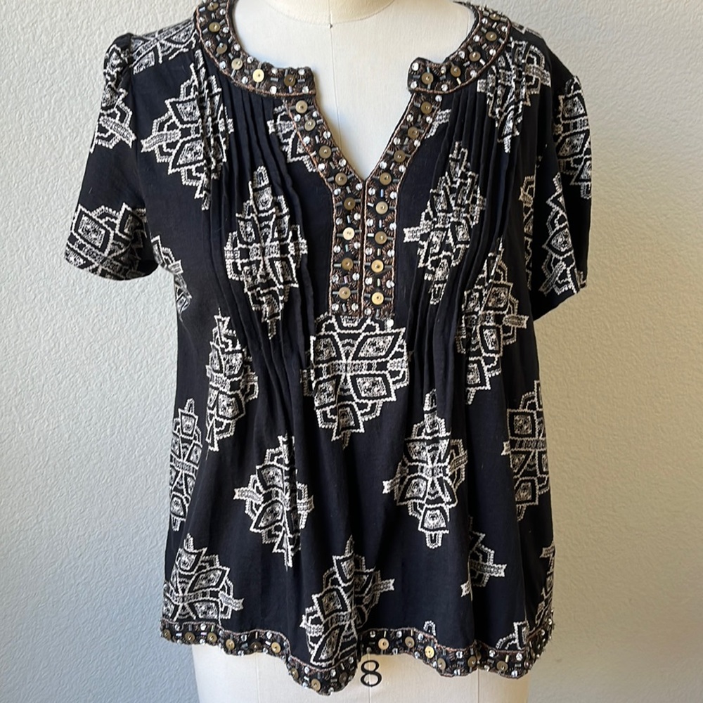 Super cute top!